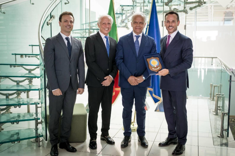Visita del Ministro del Interior Matteo Piantedosi a la sede de IPS